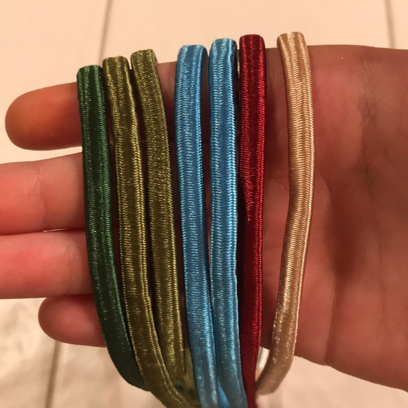 Set of seven Multicolored elastic hair bands - Picture 2 of 2